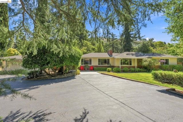 5075 Alhambra Valley Rd, Martinez, CA 94553
