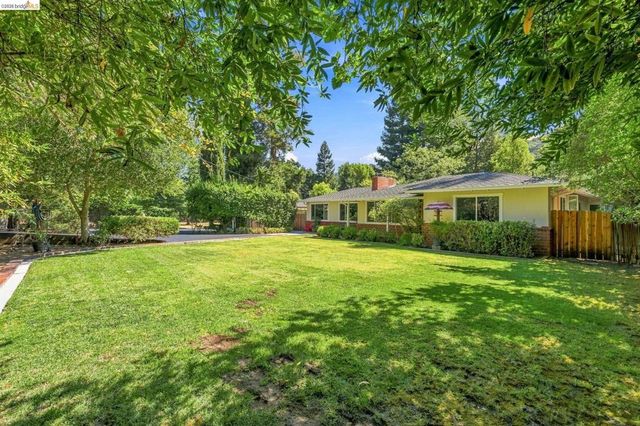 5075 Alhambra Valley Rd, Martinez, CA 94553