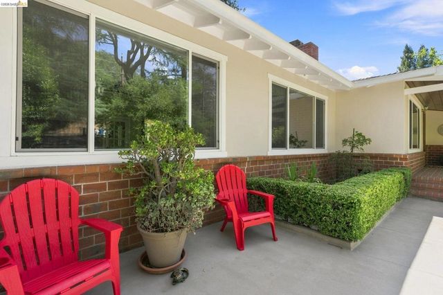 5075 Alhambra Valley Rd, Martinez, CA 94553