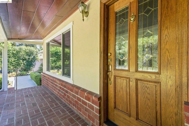 5075 Alhambra Valley Rd, Martinez, CA 94553