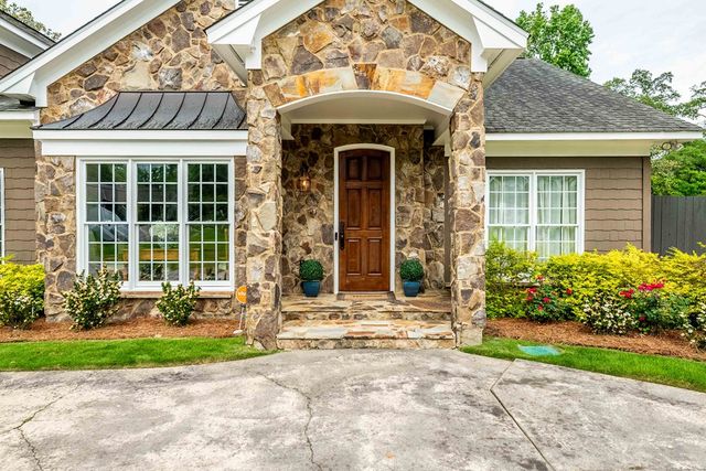 2609 Hilton Avenue, Columbus, GA 31906