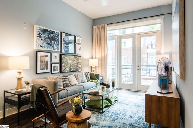 212 E Broad Street, Greenville, SC 29601