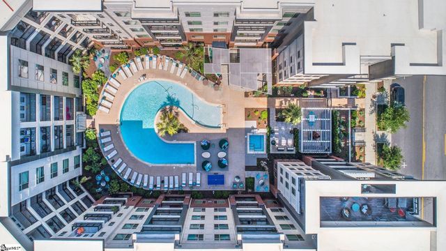 212 E Broad Street, Greenville, SC 29601