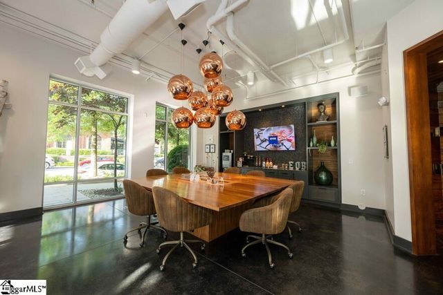 212 E Broad Street, Greenville, SC 29601