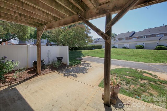 14556 Reese Boulevard, Huntersville, NC 28078