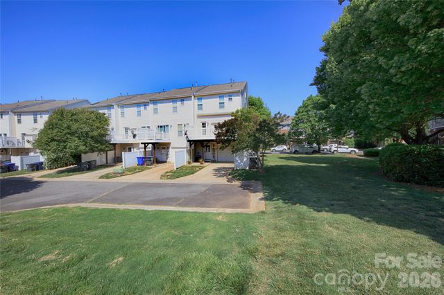 14556 Reese Boulevard, Huntersville, NC 28078