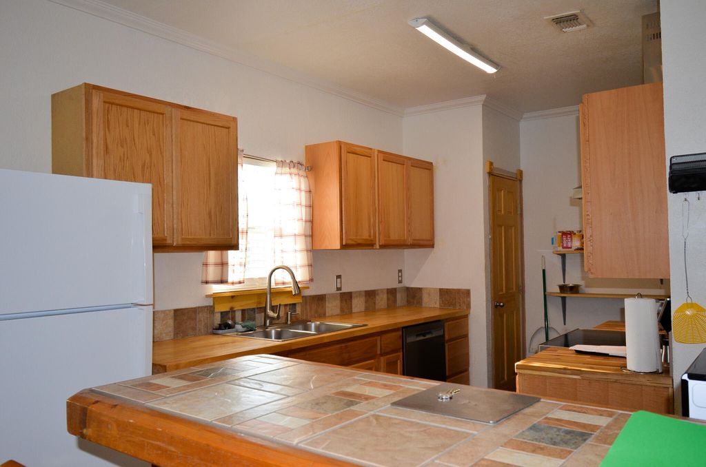 Image 20 of property listing at 8682 Petunia Avenue, San Angelo, TX 76901