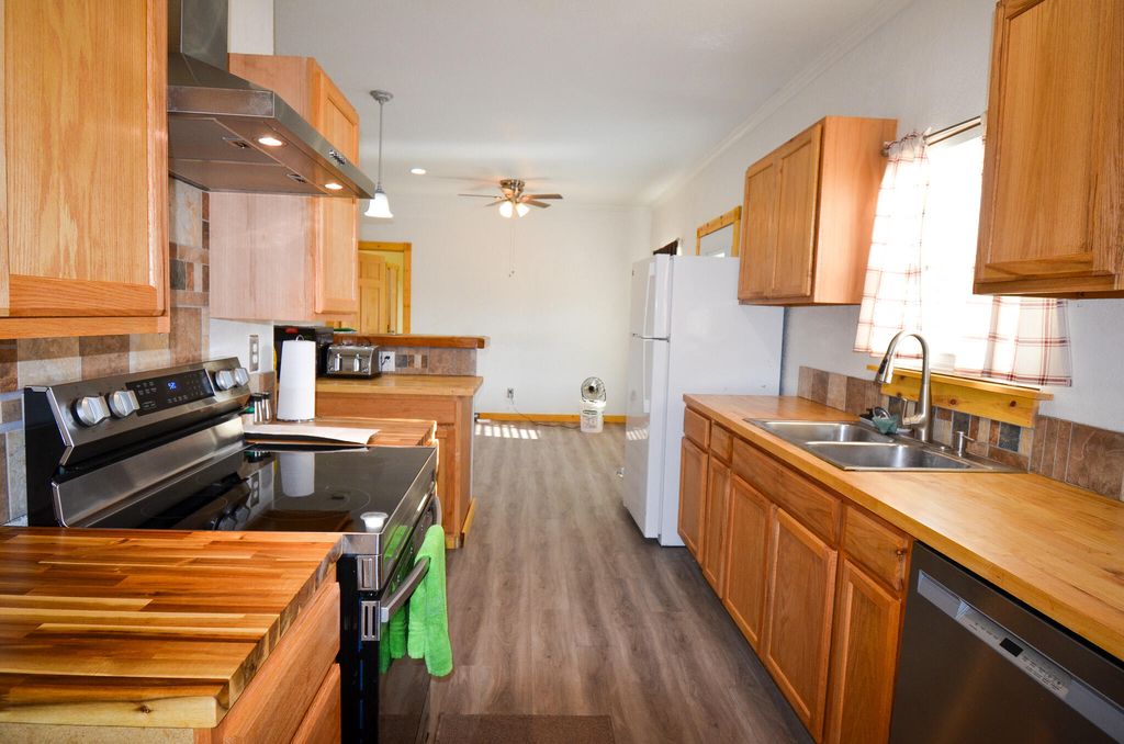 Image 26 of property listing at 8682 Petunia Avenue, San Angelo, TX 76901