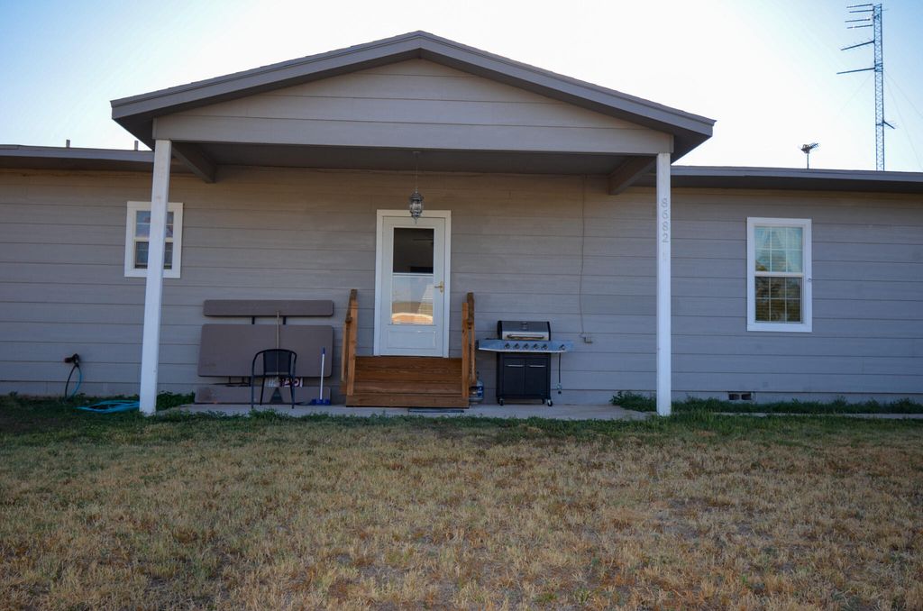 Image 3 of property listing at 8682 Petunia Avenue, San Angelo, TX 76901