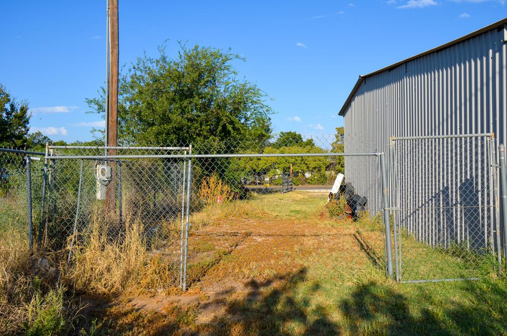 Image 56 of property listing at 8682 Petunia Avenue, San Angelo, TX 76901