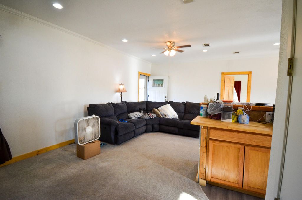 Image 8 of property listing at 8682 Petunia Avenue, San Angelo, TX 76901