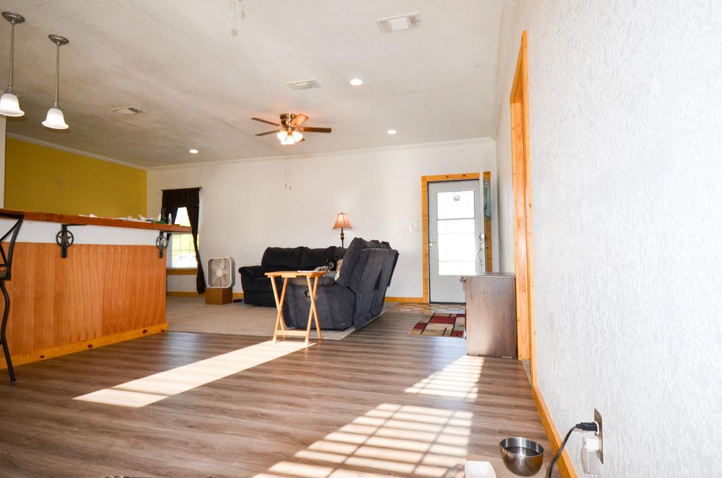 Image 9 of property listing at 8682 Petunia Avenue, San Angelo, TX 76901