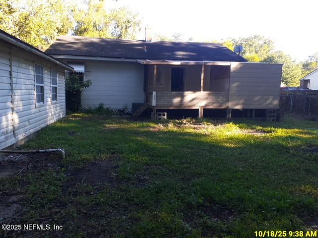 3142 3RD ST Circle S, Jacksonville, FL 32254