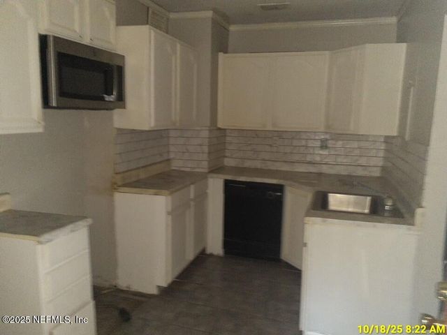 3142 3RD ST Circle S, Jacksonville, FL 32254