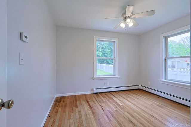 1 CHESTNUT Street, Cornwall, NY 12518