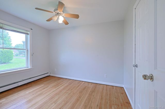 1 CHESTNUT Street, Cornwall, NY 12518
