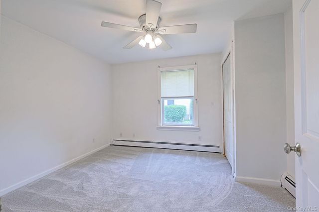 1 CHESTNUT Street, Cornwall, NY 12518