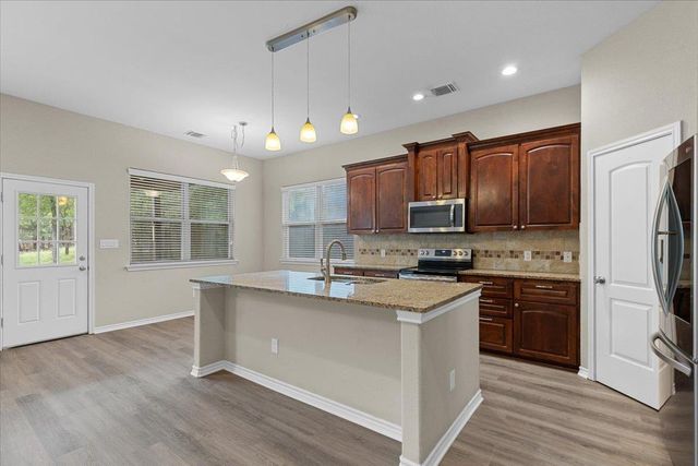 163 Puu Waa Waa LN, Bastrop, TX 78602