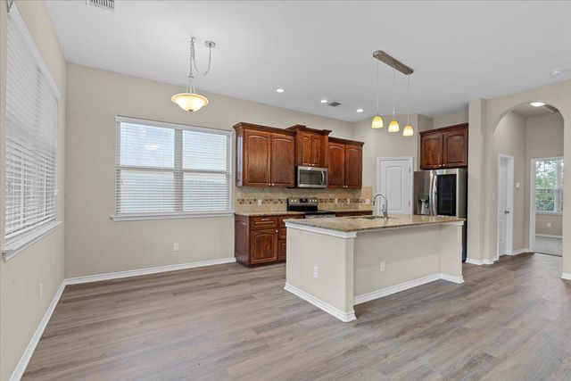 163 Puu Waa Waa LN, Bastrop, TX 78602