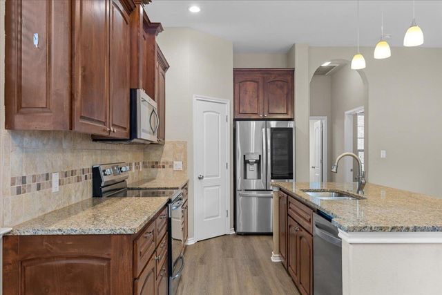 163 Puu Waa Waa LN, Bastrop, TX 78602