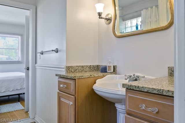 737 Mooring Line DR, Naples, FL 34102