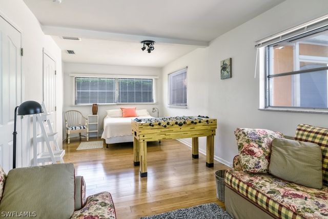 737 Mooring Line DR, Naples, FL 34102