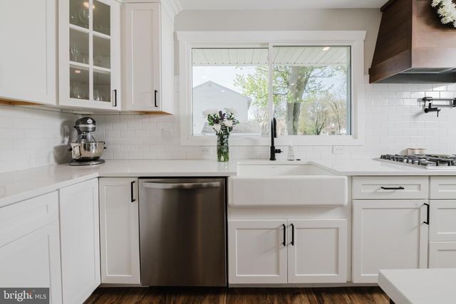 222 OCEAN ST, Cherry Hill, NJ 08003