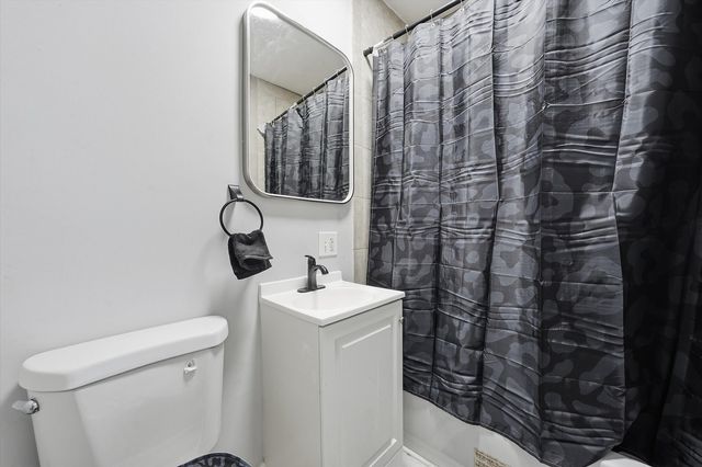 4344 W Lexington Street, Chicago, IL 60623