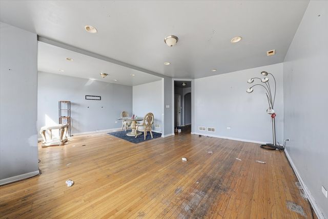4344 W Lexington Street, Chicago, IL 60623