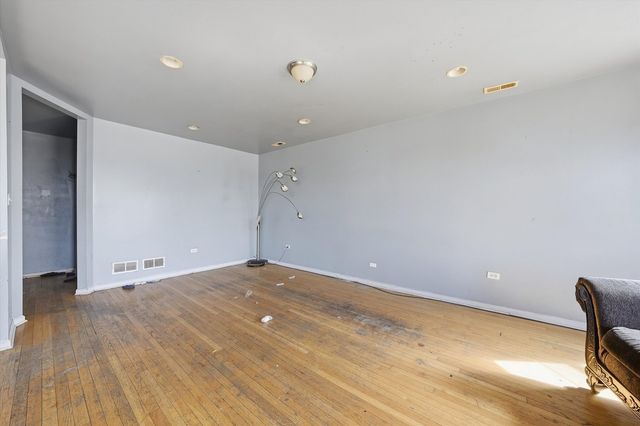 4344 W Lexington Street, Chicago, IL 60623