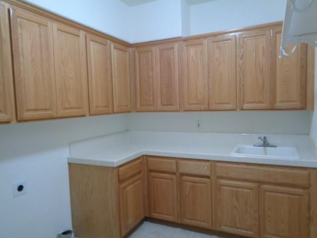 2917 Medinah Way, Modesto, CA 95355