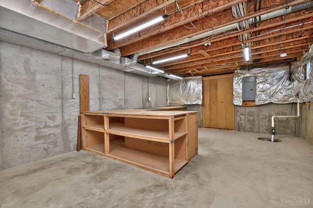 6705 Willow Lane, Mason, OH 45040