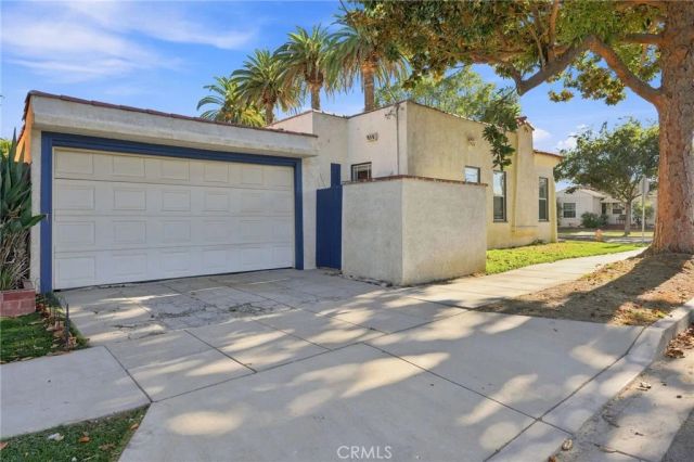 2390 Oregon, Long Beach, CA 90806