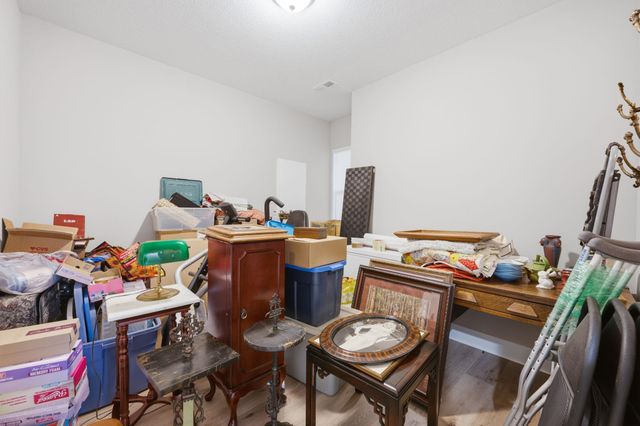 5428 N Sandkey, Wichita, KS 67204