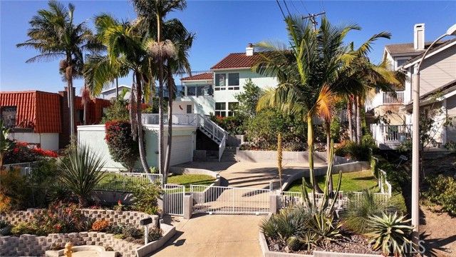 115 E Avenida Cornelio, San Clemente, CA 92672