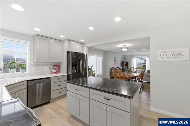 2009 Flag Stone Ct NE, Keizer, OR 97303