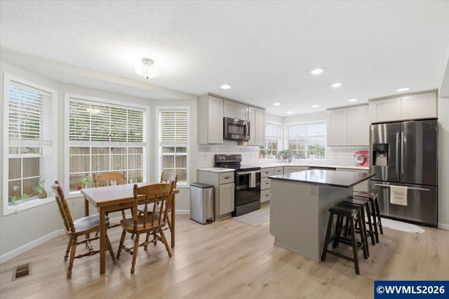 2009 Flag Stone Ct NE, Keizer, OR 97303