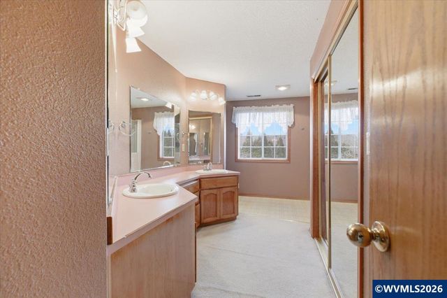 2009 Flag Stone Ct NE, Keizer, OR 97303