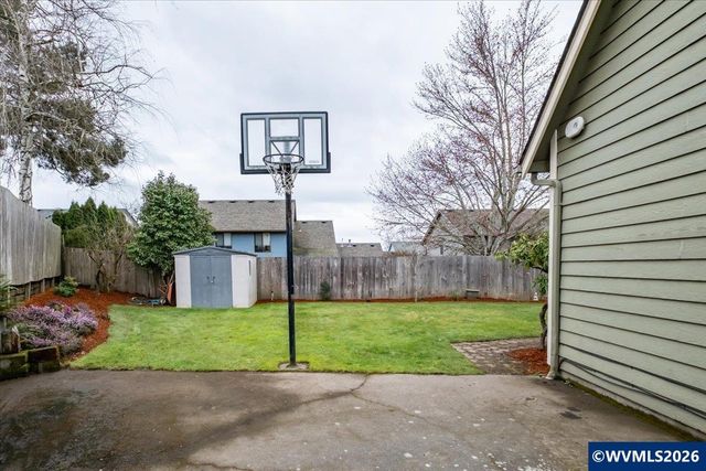 2009 Flag Stone Ct NE, Keizer, OR 97303