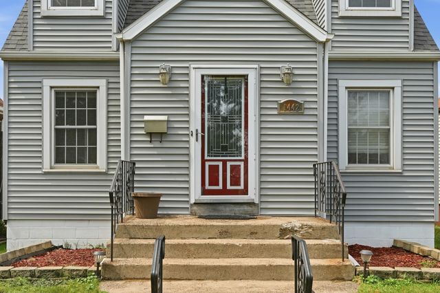 1442 Warwick Avenue, Whiting, IN 46394