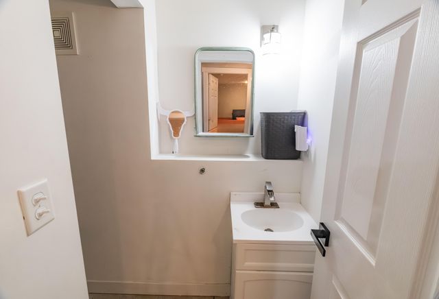 57383 Kingdon Drive, Mattawan, MI 49071