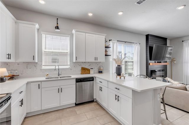 413 VENETIAN PALMS BOULEVARD, New Smyrna Beach, FL 32168