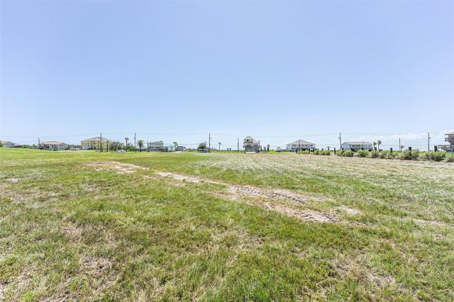 Lot 5 - 7 103, Galveston, TX 77554