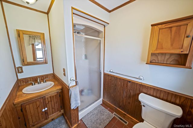 1450 Wickham Avenue, Mattituck, NY 11952