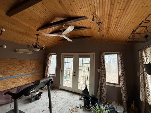 210 E 21st Street, Pittsburg, KS 66762