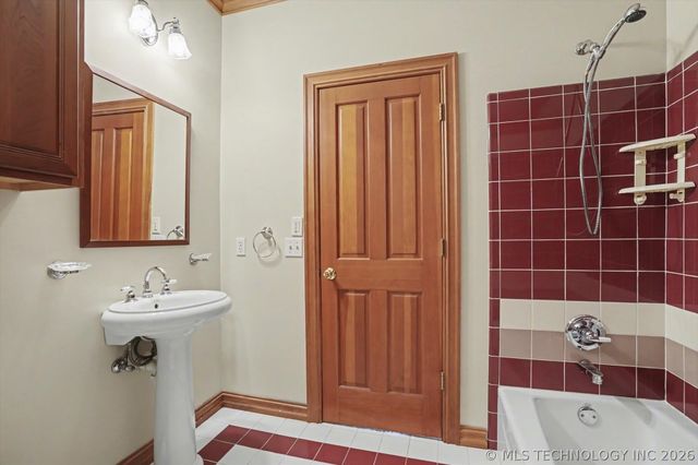 1629 E 124th Street S, Jenks, OK 74037
