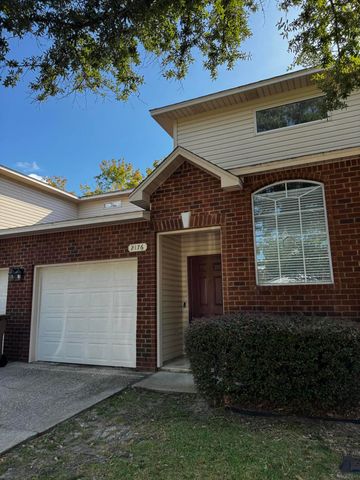 2176 Hadleigh Hills Court, Navarre, FL 32566