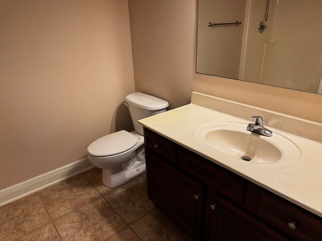 2176 Hadleigh Hills Court, Navarre, FL 32566