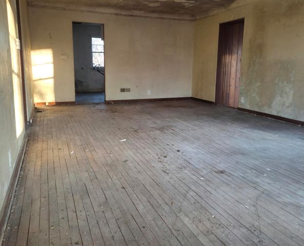 544 S 13th Street, Saginaw City, MI 48601