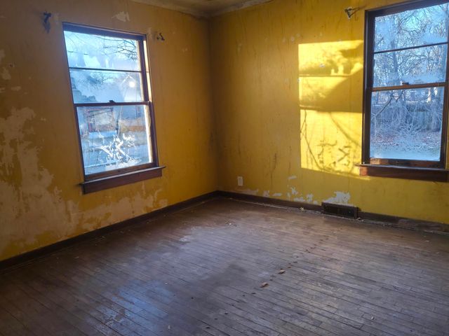 544 S 13th Street, Saginaw City, MI 48601